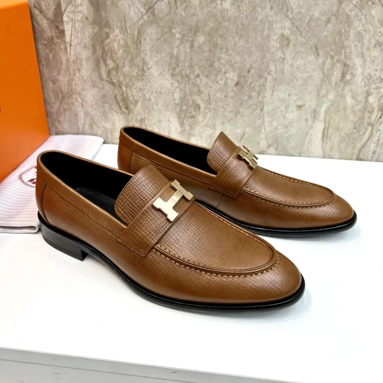 Hermes Shoe