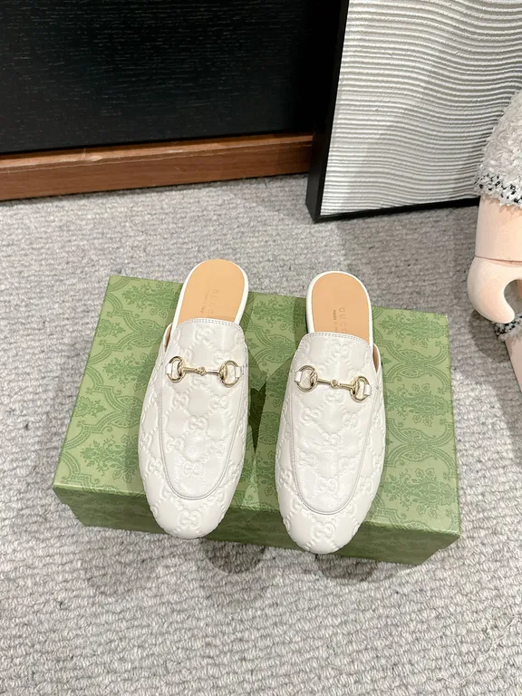 Gucci Shoe