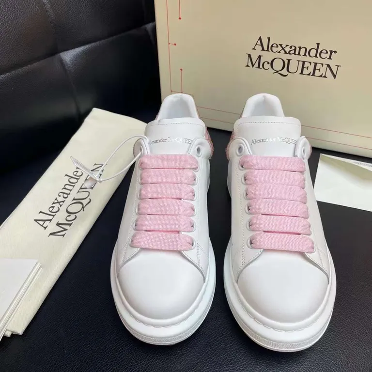 Alexander McQueen Shoe