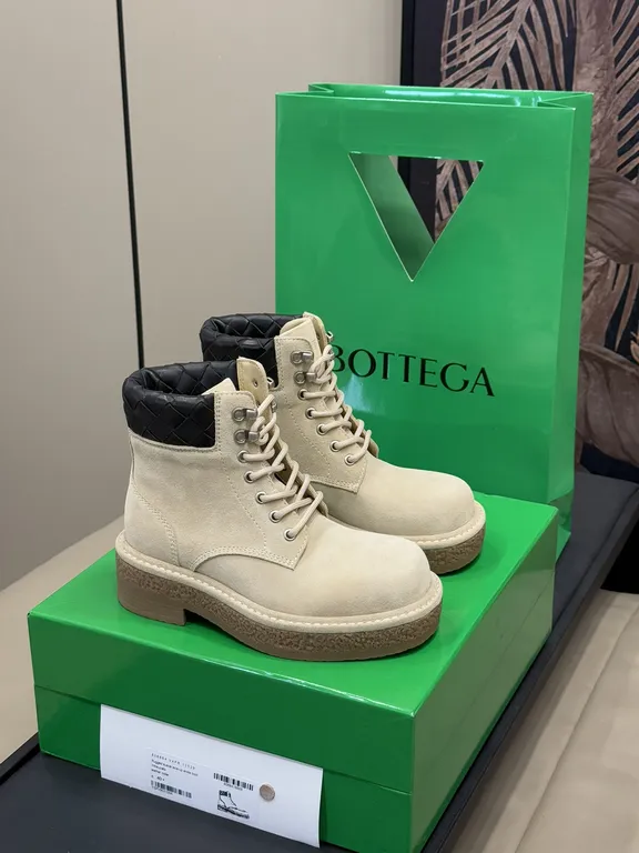 Bottega Veneta Shoe