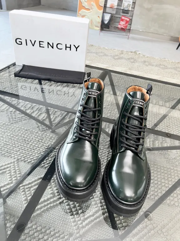 Givenchy Shoe