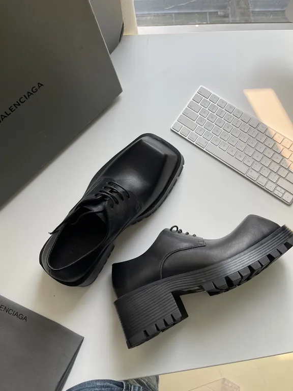 Balenciaga Shoe