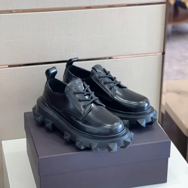 Valentino Shoe