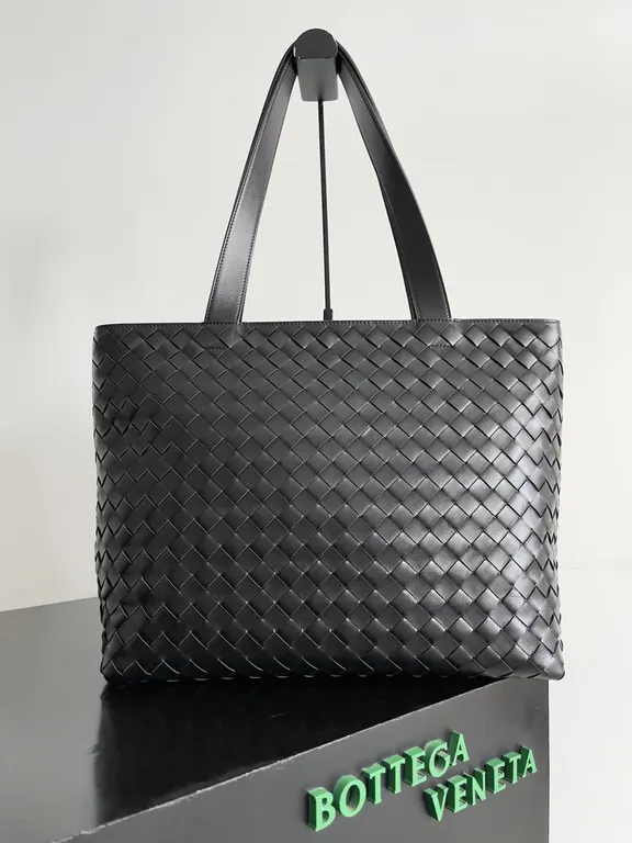 Bottega Veneta Bag