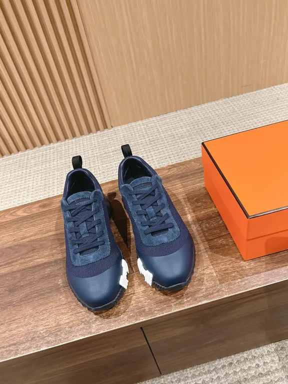 Hermes Shoe