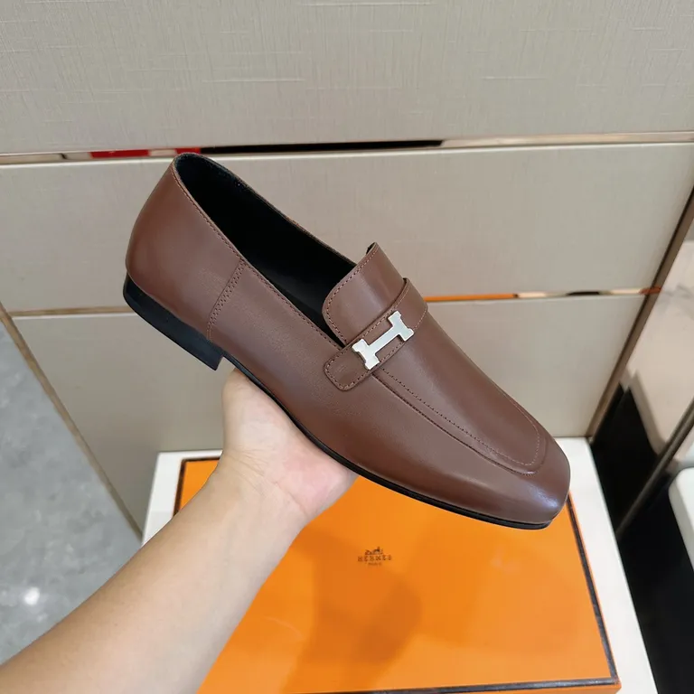 Hermes Shoe