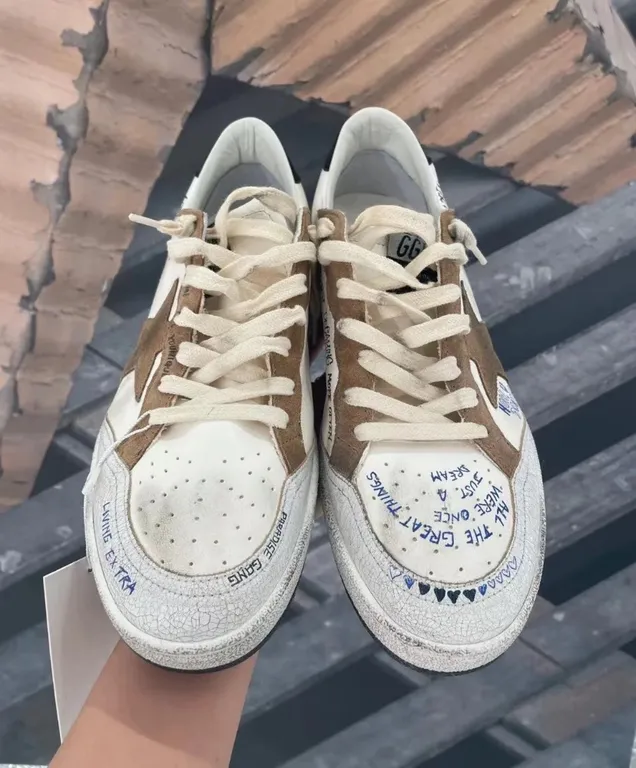 Golden Goose Shoe