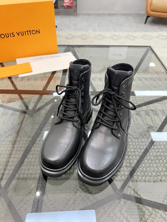 Louis Vuitton Shoe