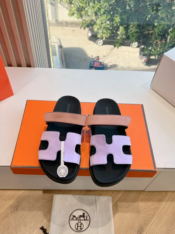 Hermes Shoe