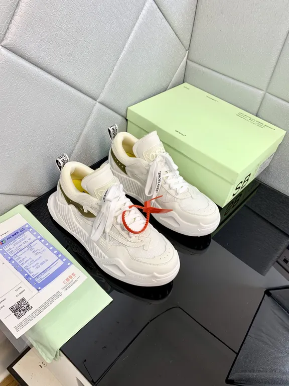 Off White Shoe