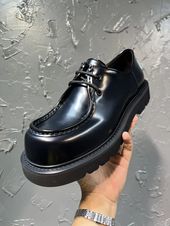 Bottega Veneta Shoe