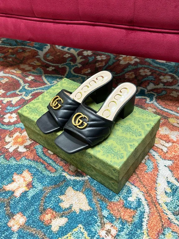 Gucci Shoe