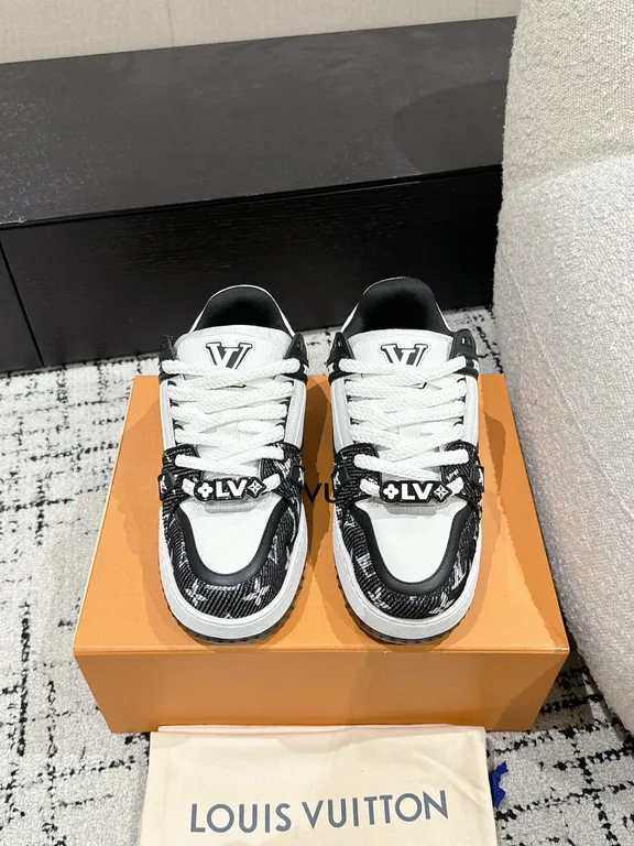 Louis Vuitton Shoe