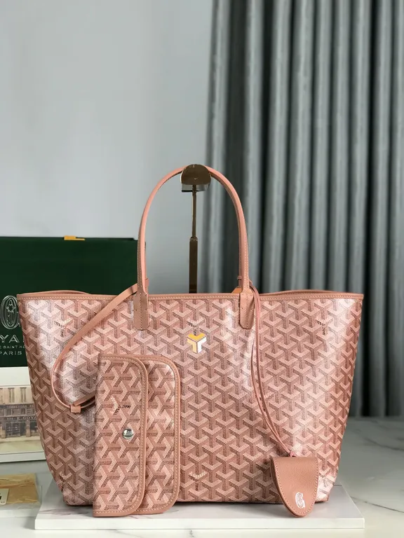 Goyard Bag