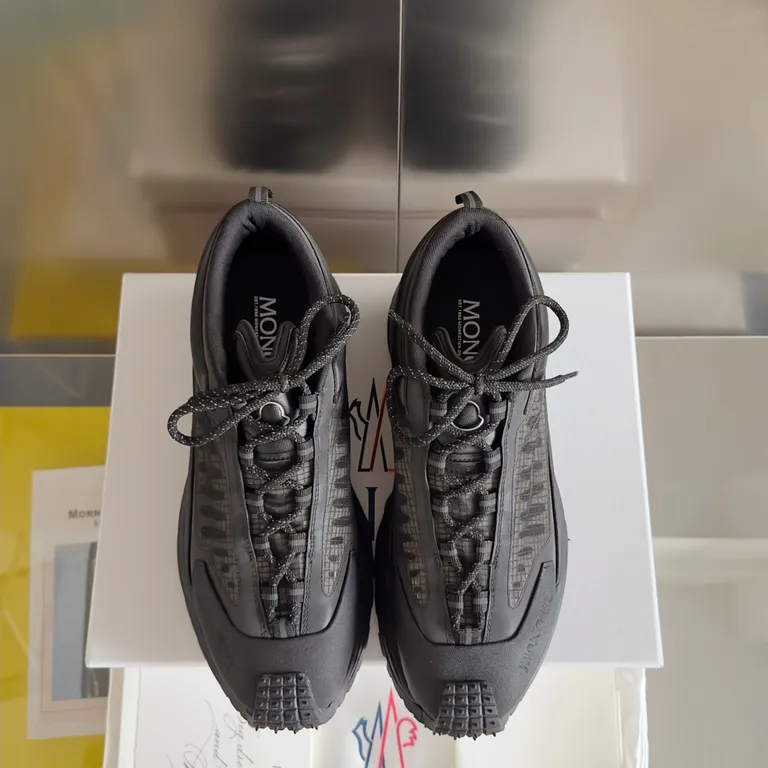 Moncler Shoe