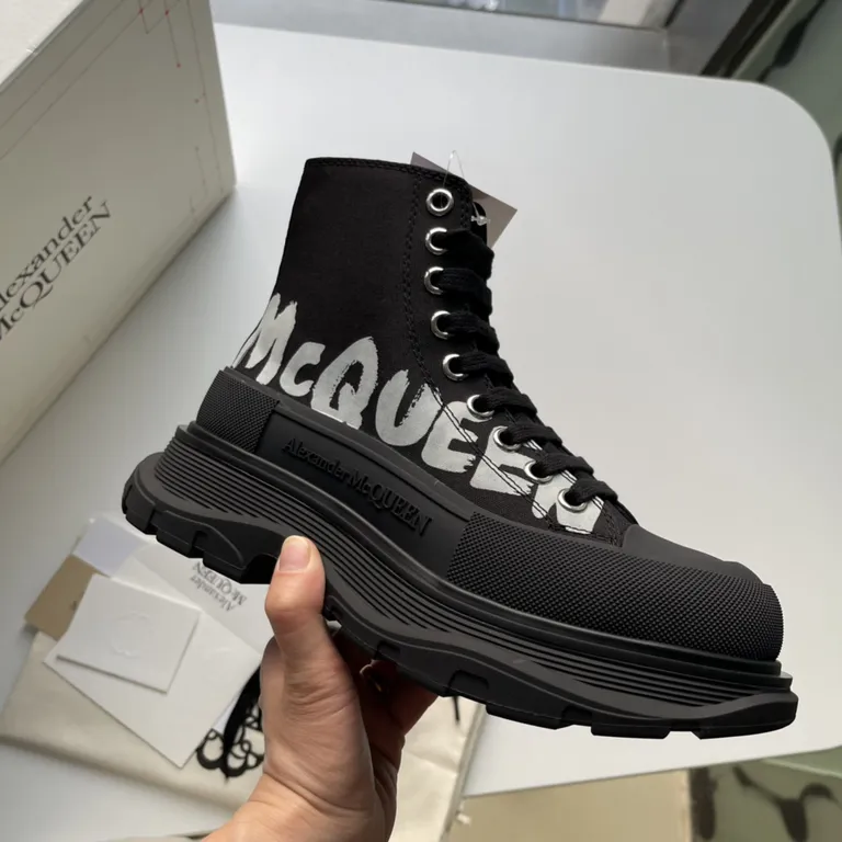 Alexander McQueen Shoe