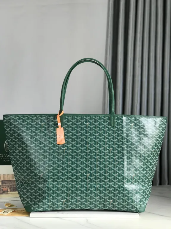 Goyard Bag