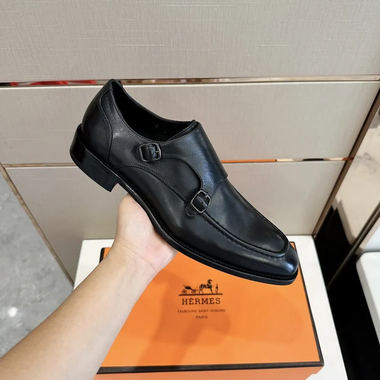 Hermes Shoe