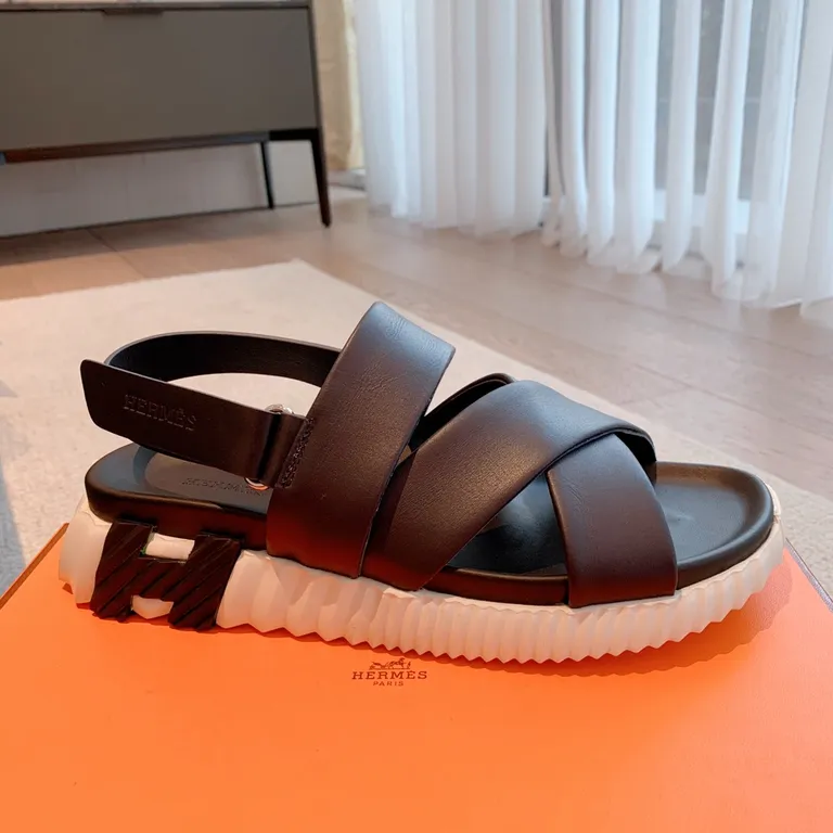 Hermes Shoe