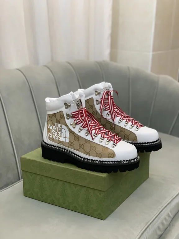 Gucci Shoe