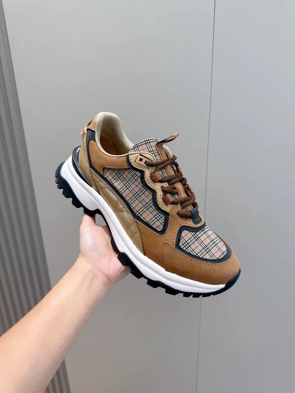 Burberry Shoe