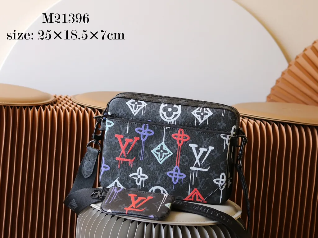 Louis Vuitton Bag