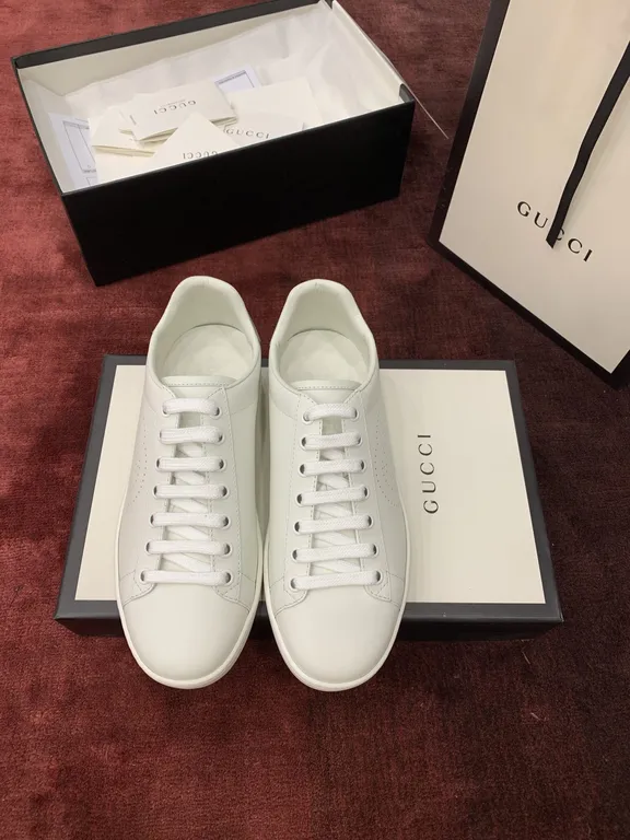 Gucci Shoe