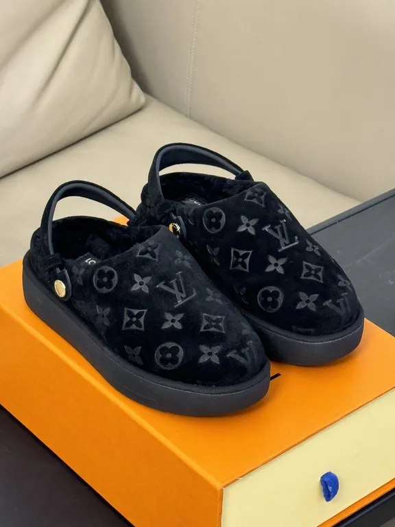 Louis Vuitton Shoe