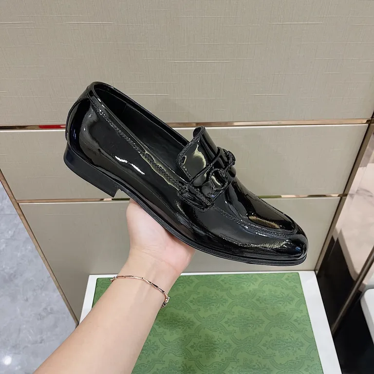 Gucci Shoe