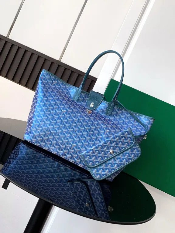 Goyard Bag