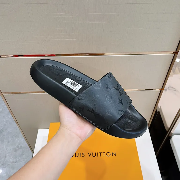 Louis Vuitton Shoe