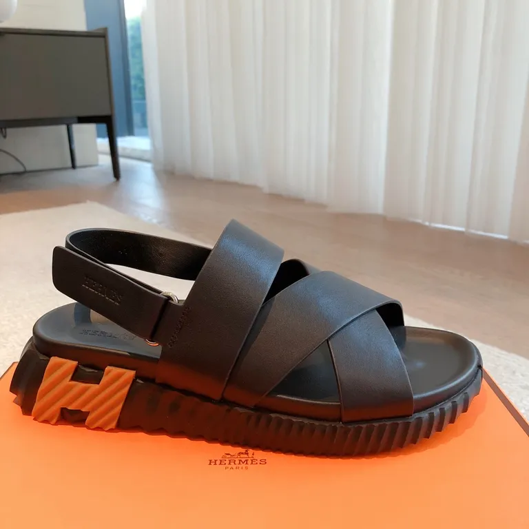 Hermes Shoe