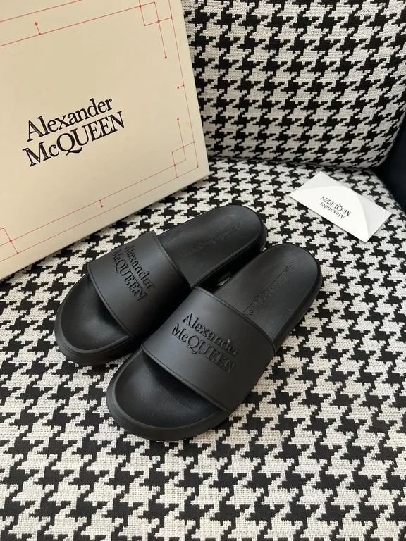 Alexander McQueen Shoe