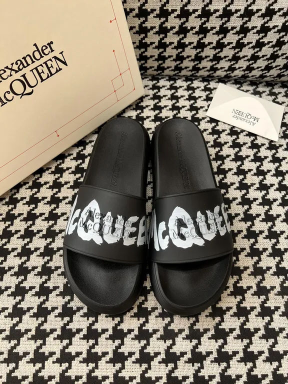 Alexander McQueen Shoe