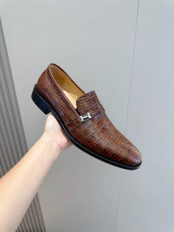 Hermes Shoe