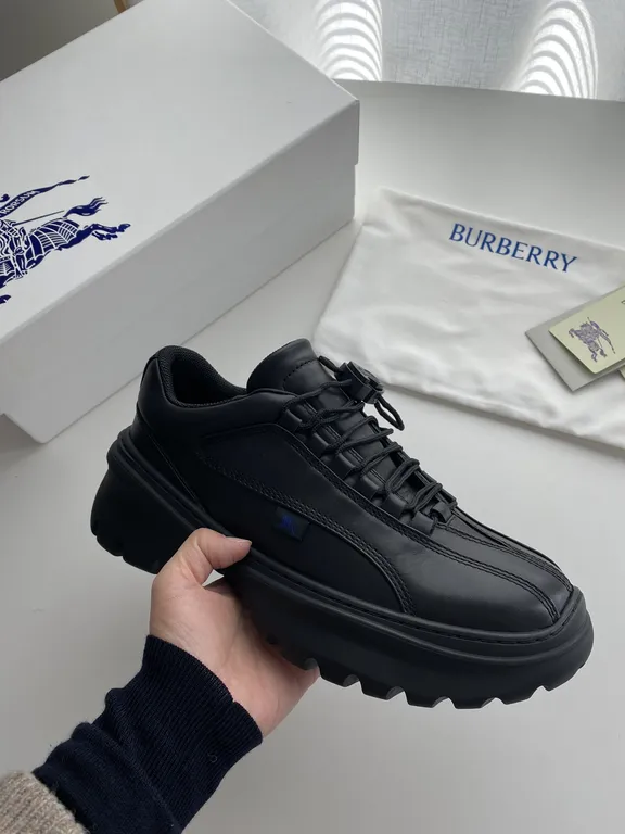 Burberry Shoe