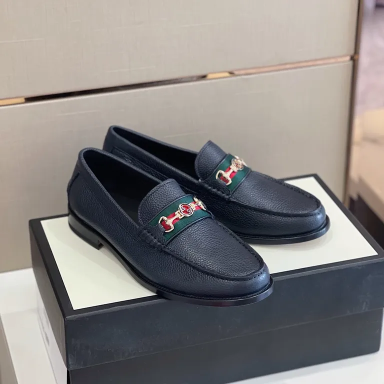 Gucci Shoe