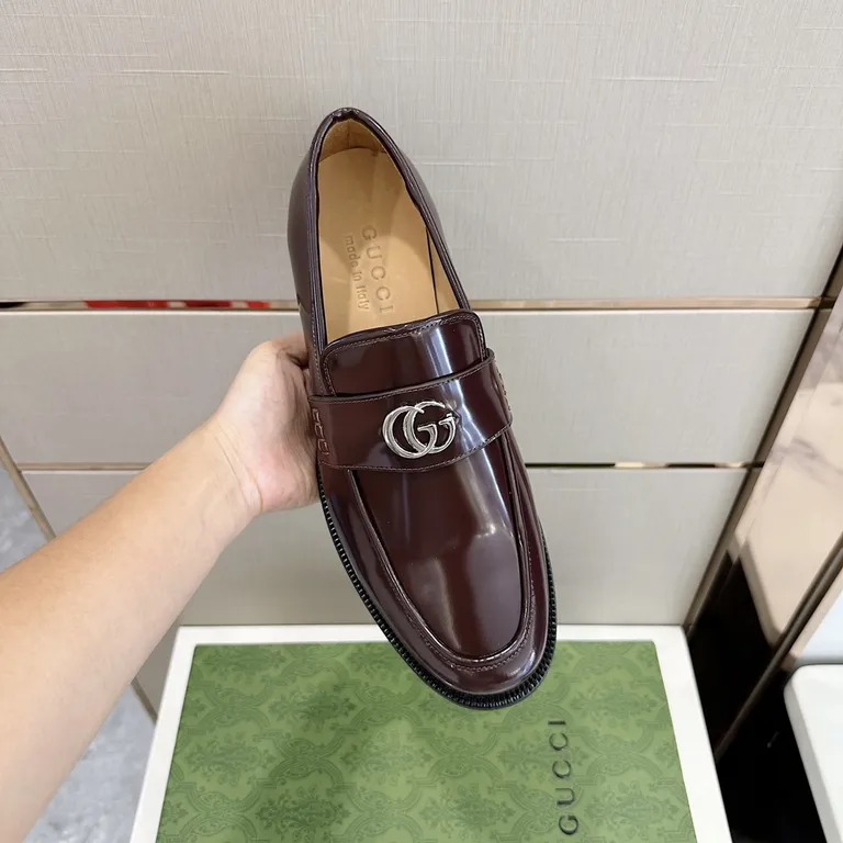 Gucci Shoe