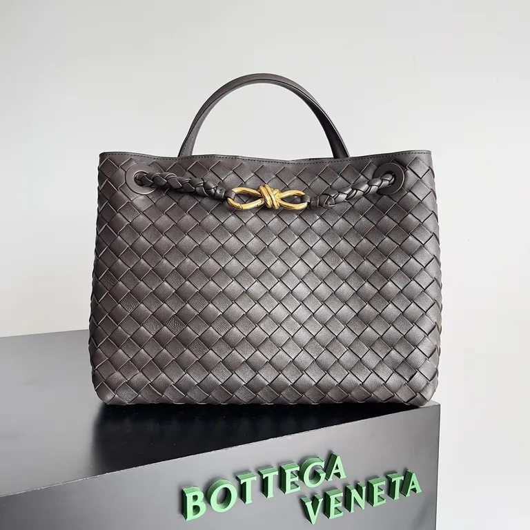 Bottega Veneta Bag