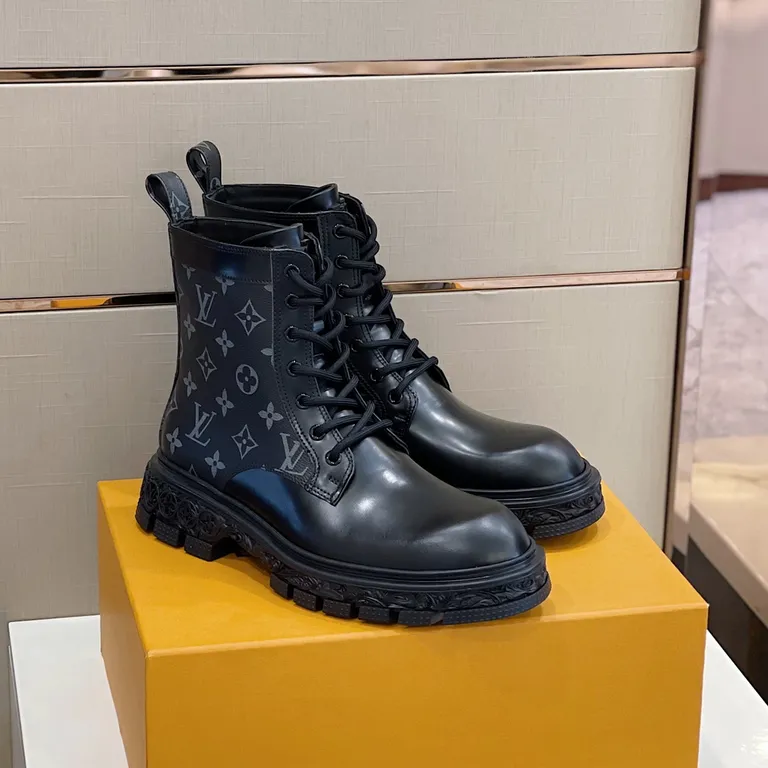 Louis Vuitton Shoe