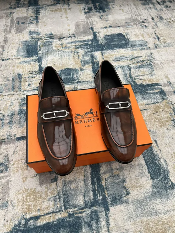 Hermes Shoe