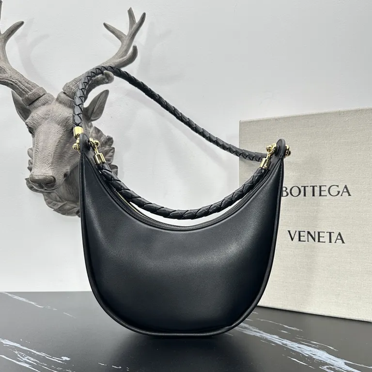 Bottega Veneta Bag