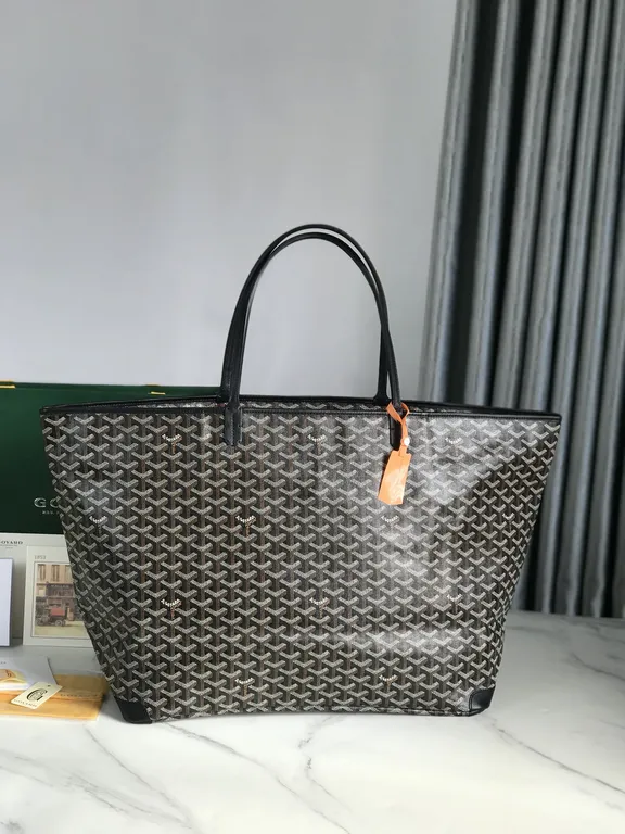 Goyard Bag