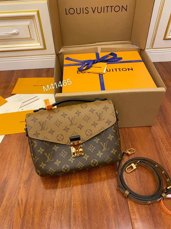 Louis Vuitton Bag