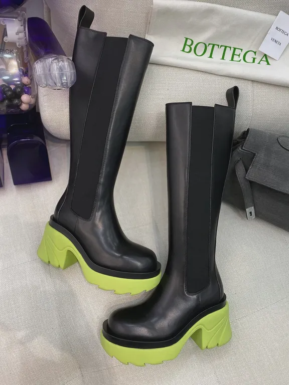 Bottega Veneta Shoe