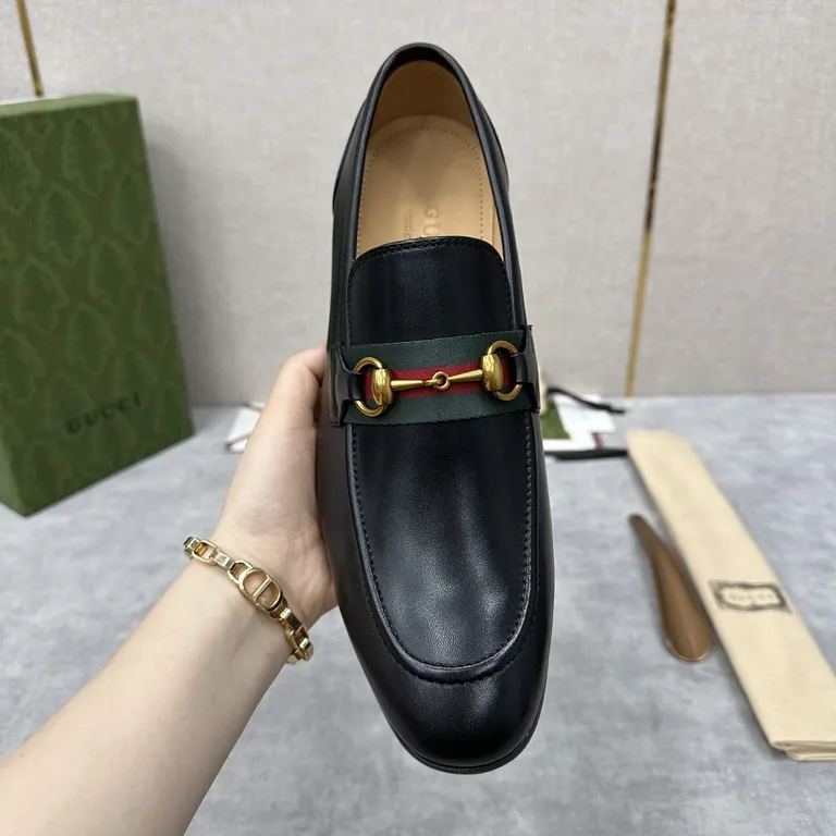 Gucci Shoe