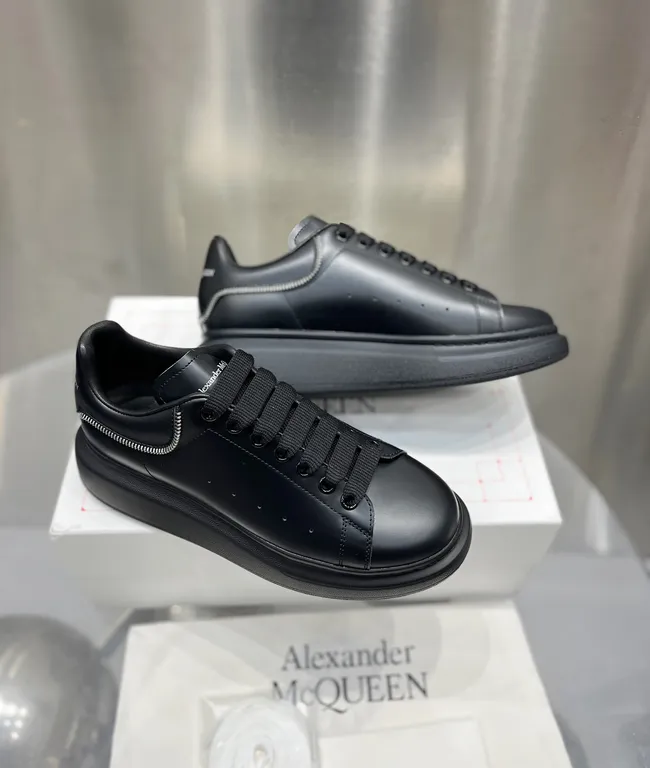 Alexander McQueen Shoe