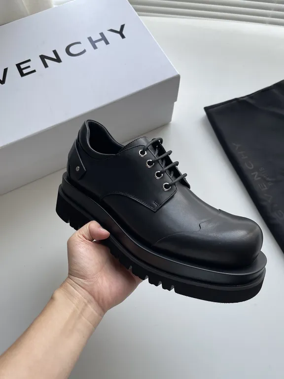 Givenchy Shoe