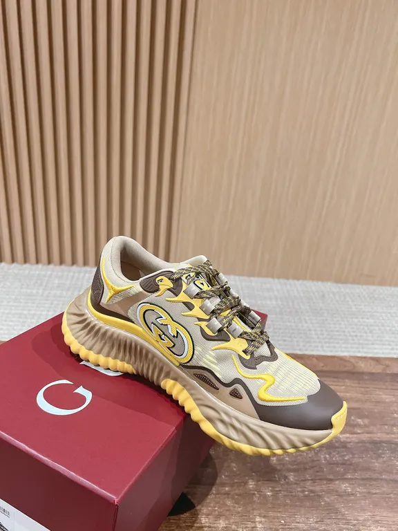 Gucci Shoe