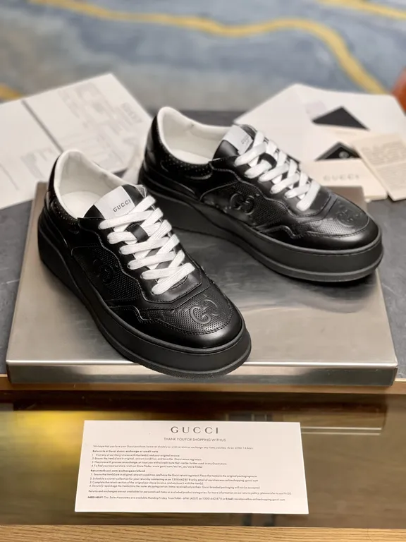 Gucci Shoe